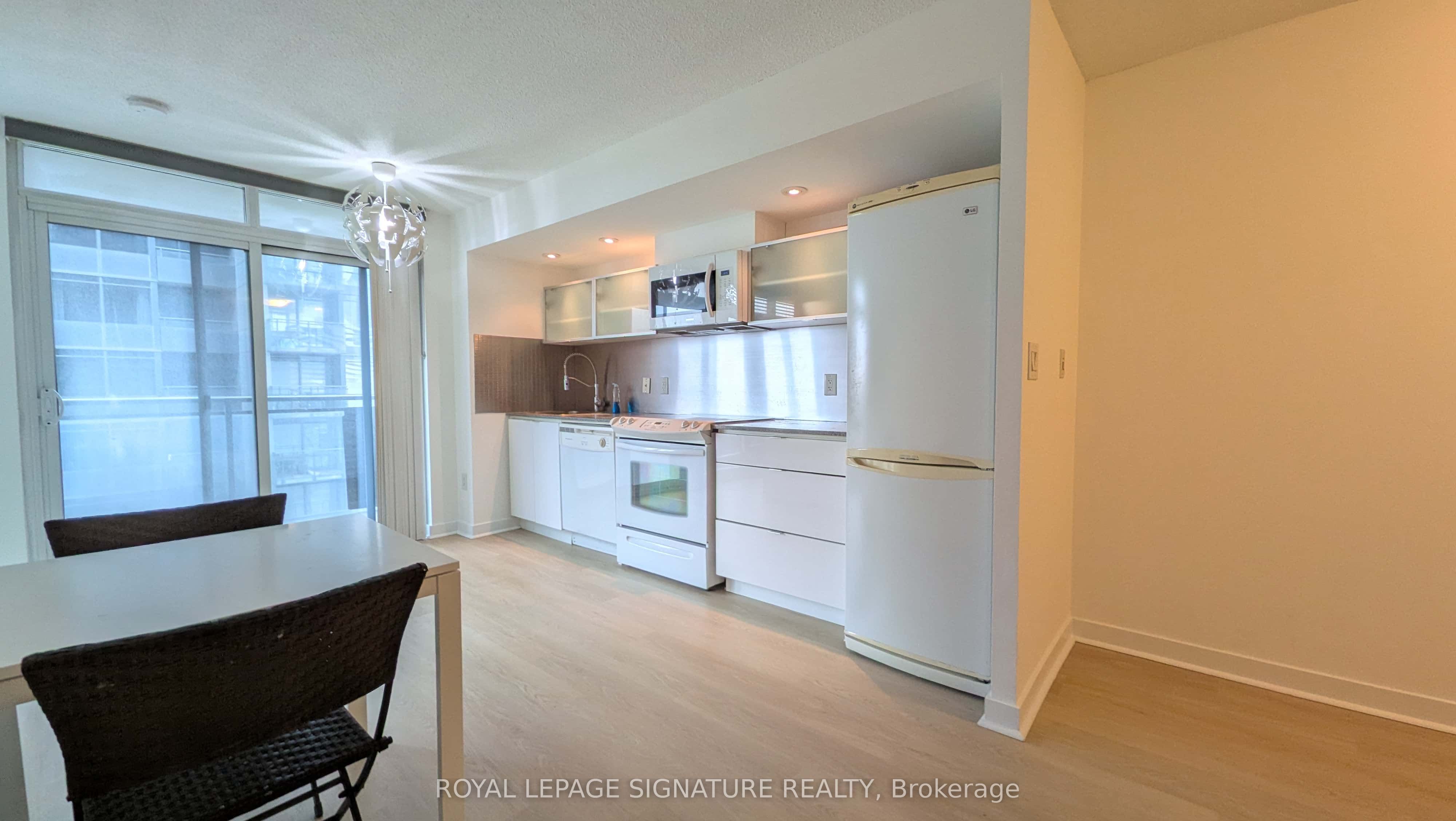 Additional image 3 of 801-4K Spadina Avenue, Toronto, ON, M5V 3Y9