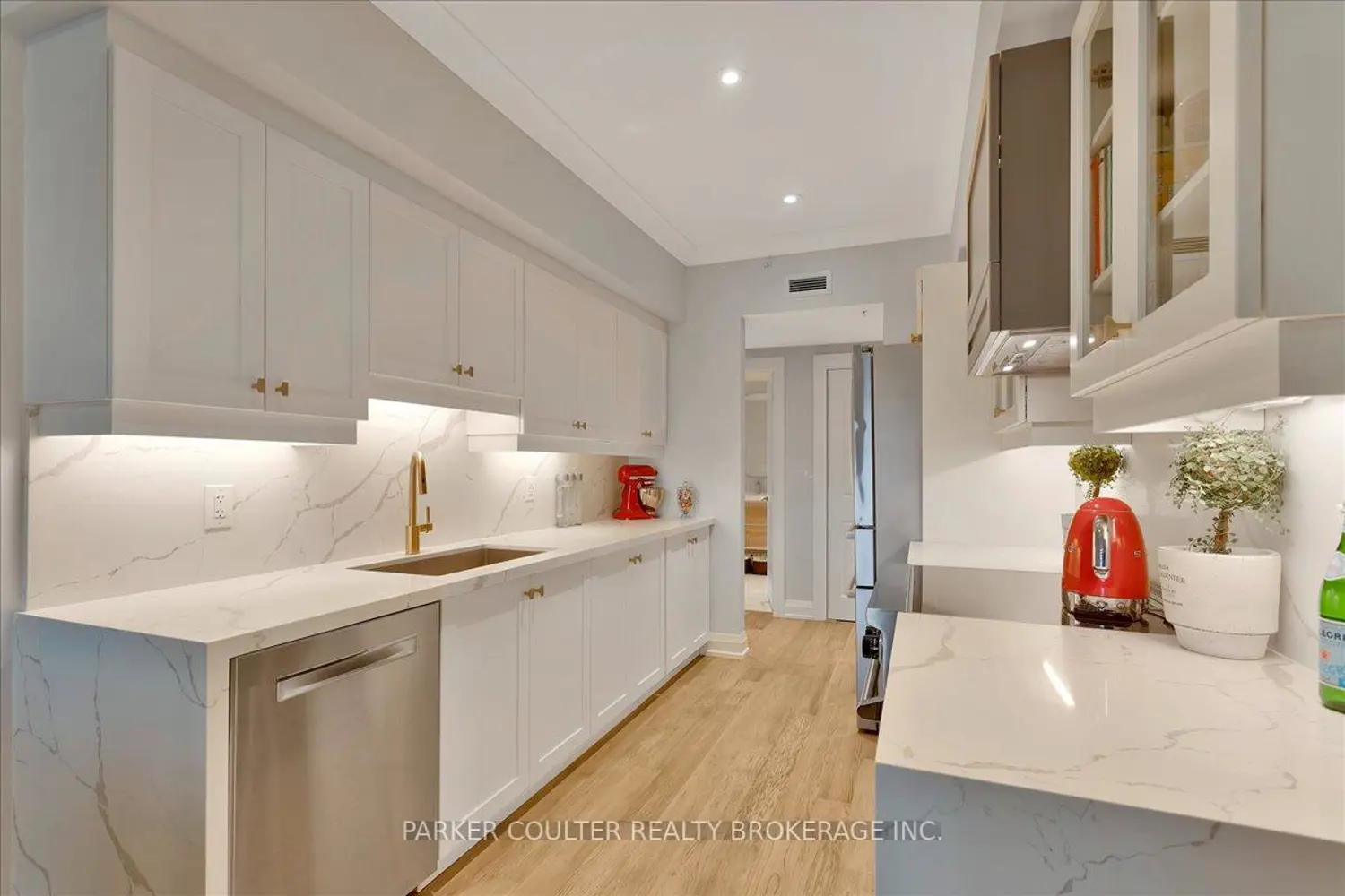Additional image 7 of 20 Koda Street 302