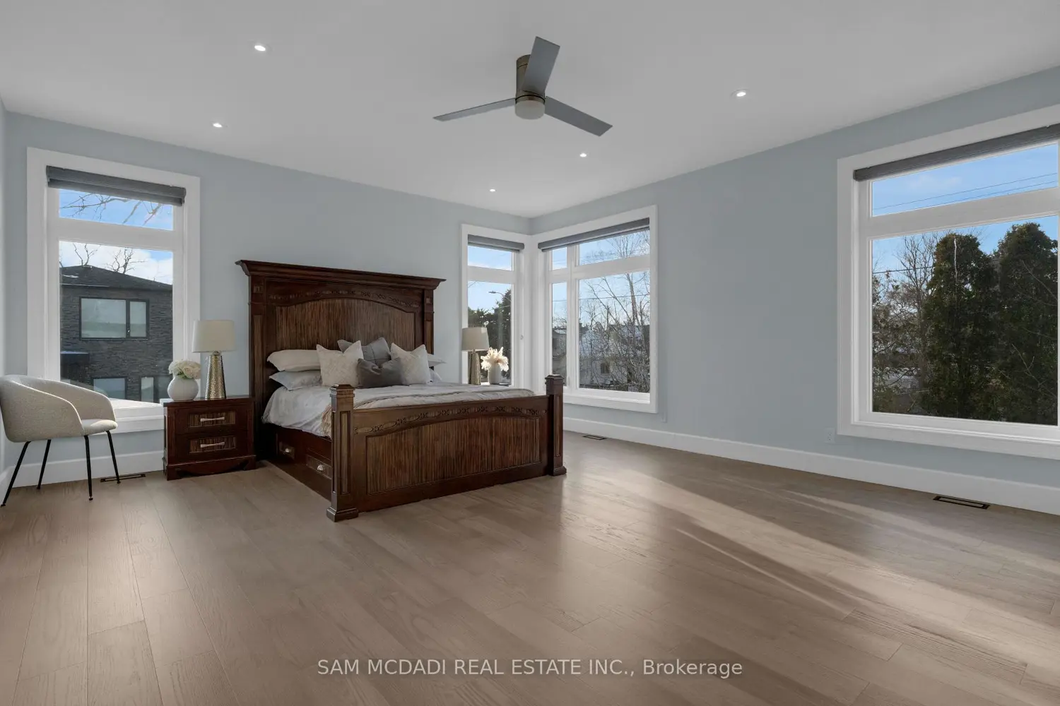 Additional image 10 of 1050 Edgeleigh Avenue