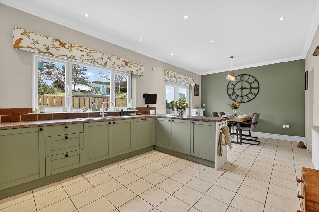 Additional image 14 of 4 bed detached house for saleOswald Cottage, 1 Main Road, Kirkoswald KA19