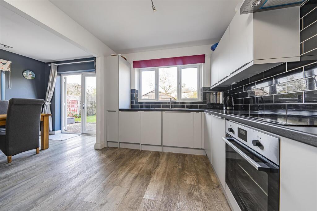 Additional image 5 of Park Street Lane, Park Street, St. Albans