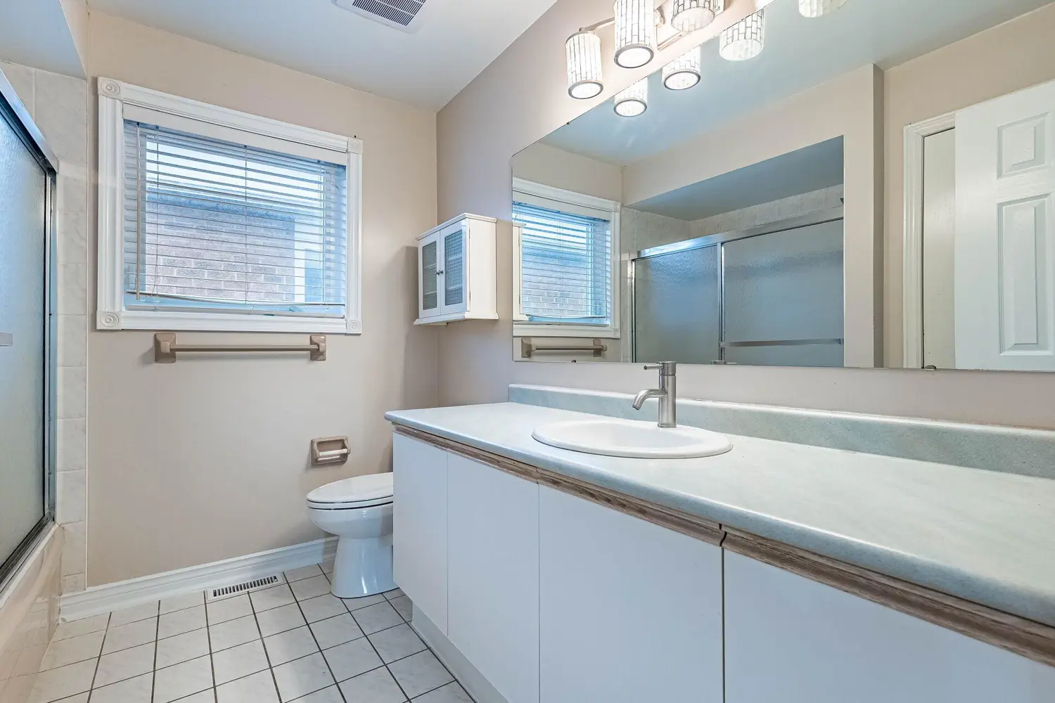 Additional image 9 of 54 Hollybush Street