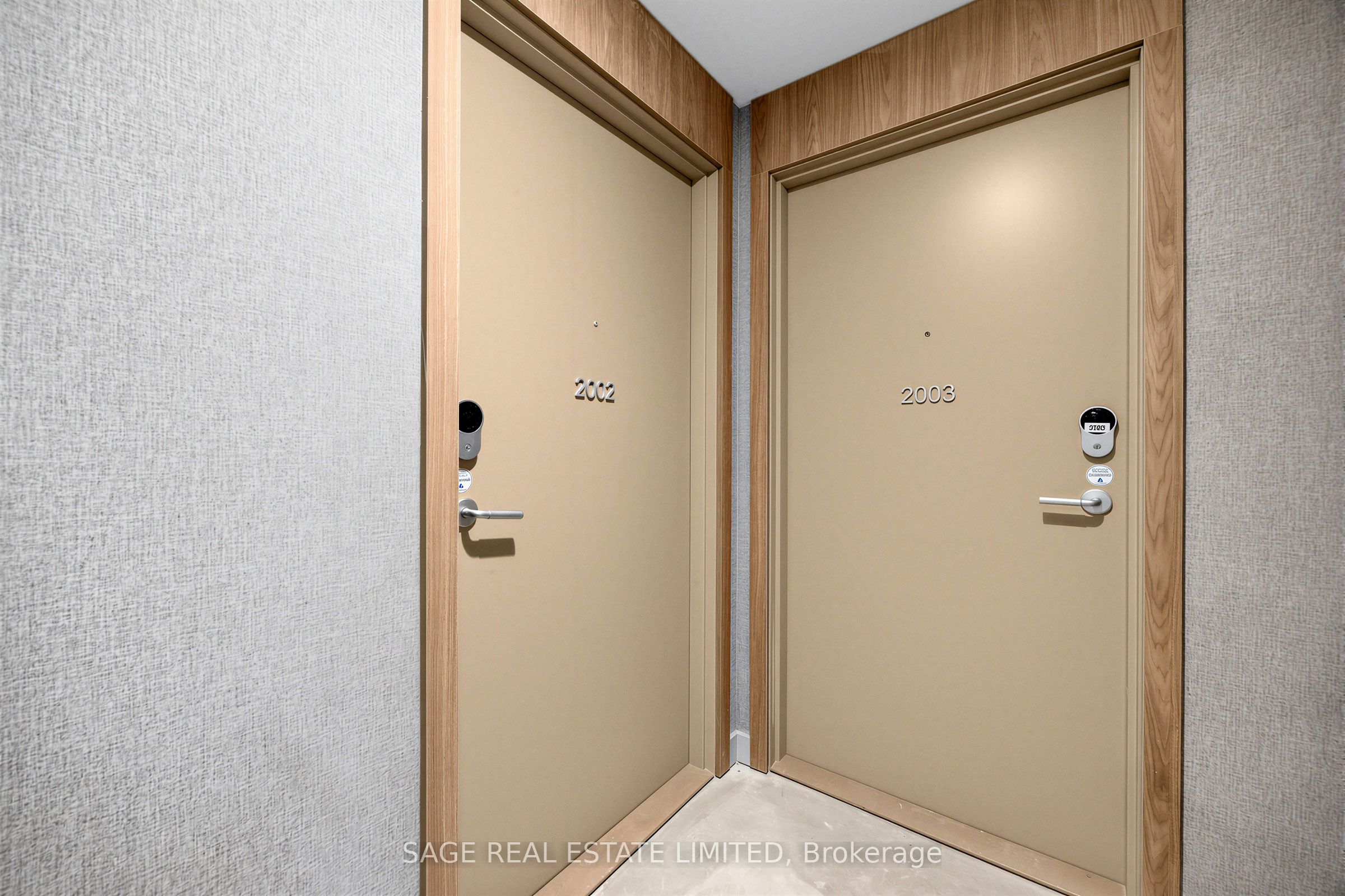 Additional image 2 of 2002-1 Quarrington Lane, Toronto, ON, M3C 0S4