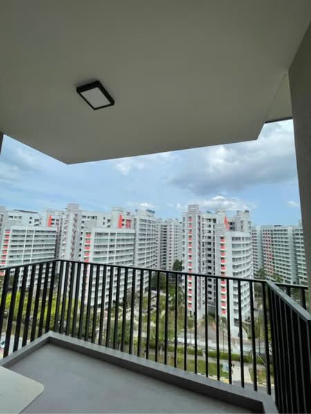 Additional image 5 of 82 Compassvale Bow