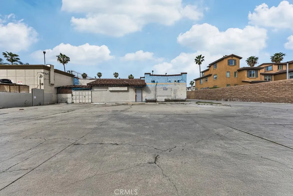 Additional image 37 of 2204 S Garey Avenue, Pomona, CA 91766