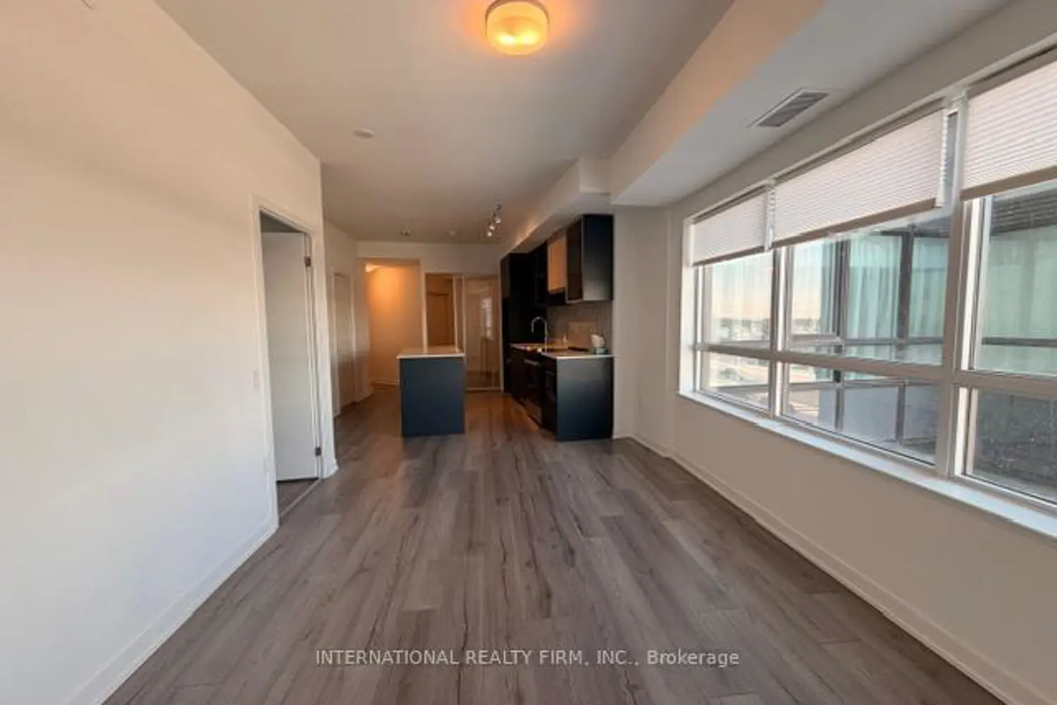 Additional image 16 of 395 Dundas Street 318