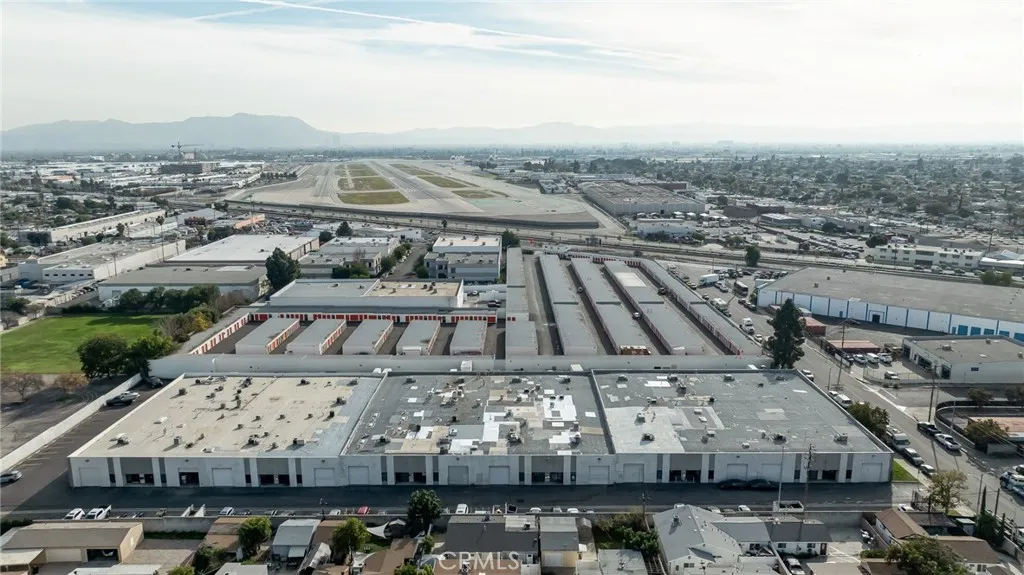 Additional image 19 of 8010 Wheatland Avenue Unit C, Sun Valley, CA 91352