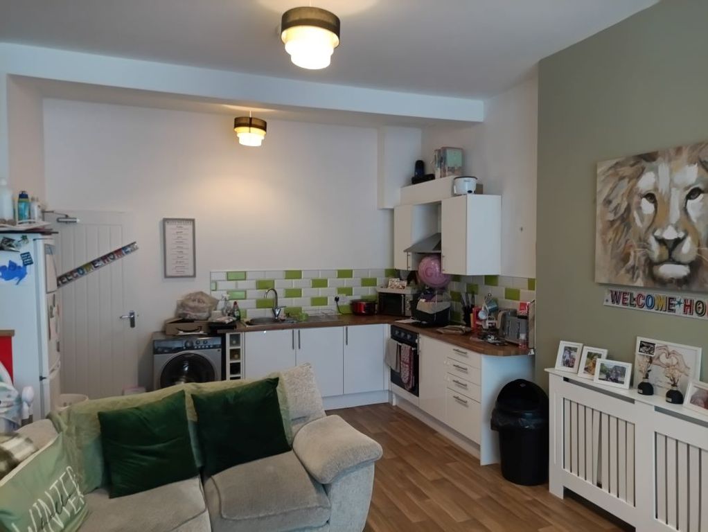 Additional image 5 of 10 bed flat for saleSunset Beach Apartments, Rhodfa'r Môr, Abermaw, Gwynedd LL42