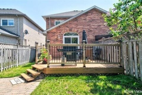 Additional image 3 of 20 Hollidge Boulevard, Aurora, ON, L4G 7H7