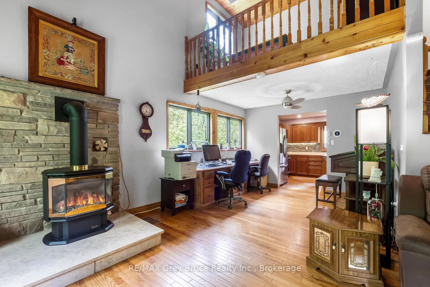 Additional image 3 of 1033 Bruce Road 9