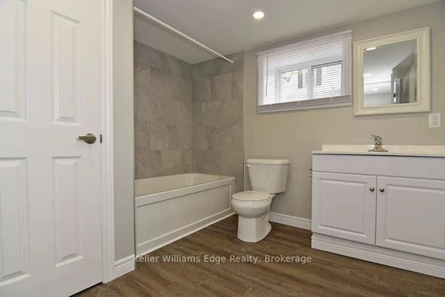 Additional image 17 of 22 Kensington Avenue