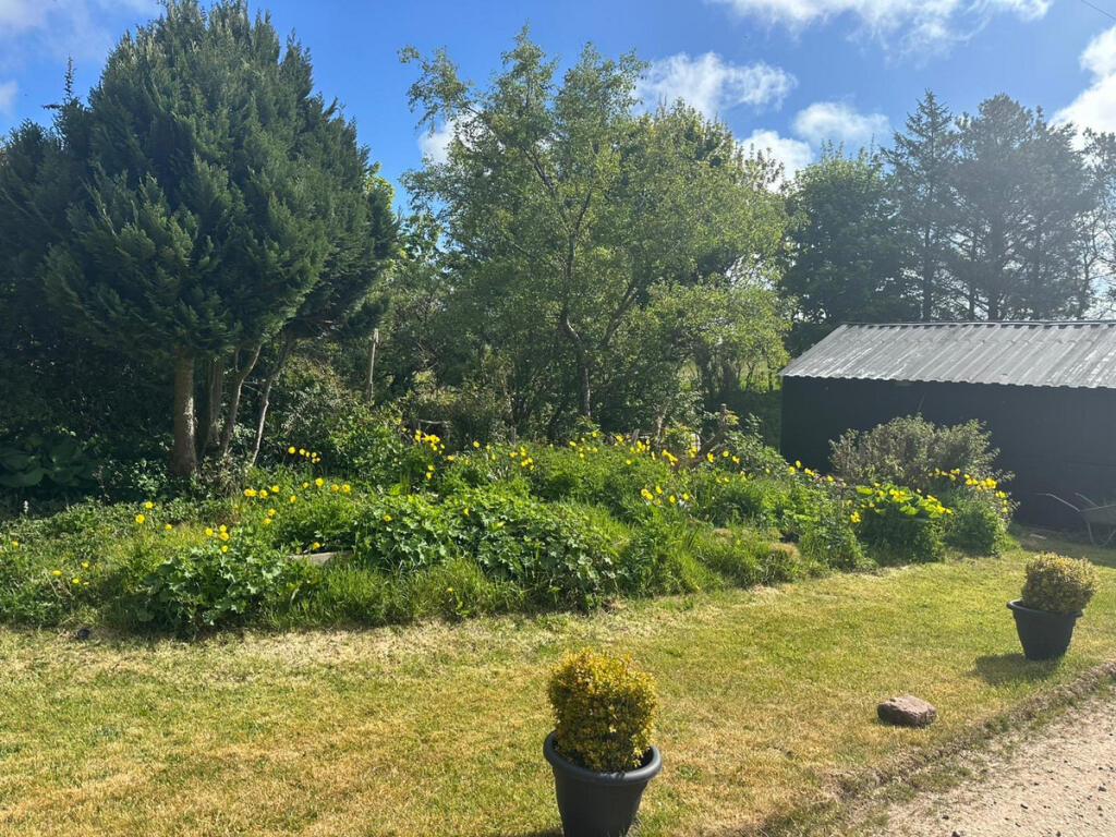 Additional image 27 of Cross Slacks, Banff, AB45