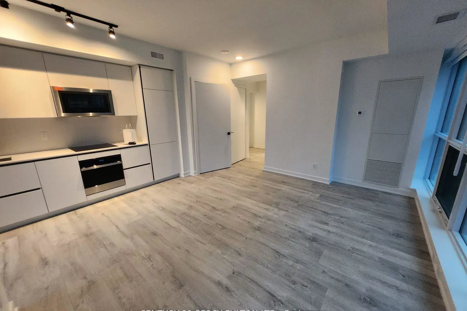Additional image 4 of 327 King Street 1807