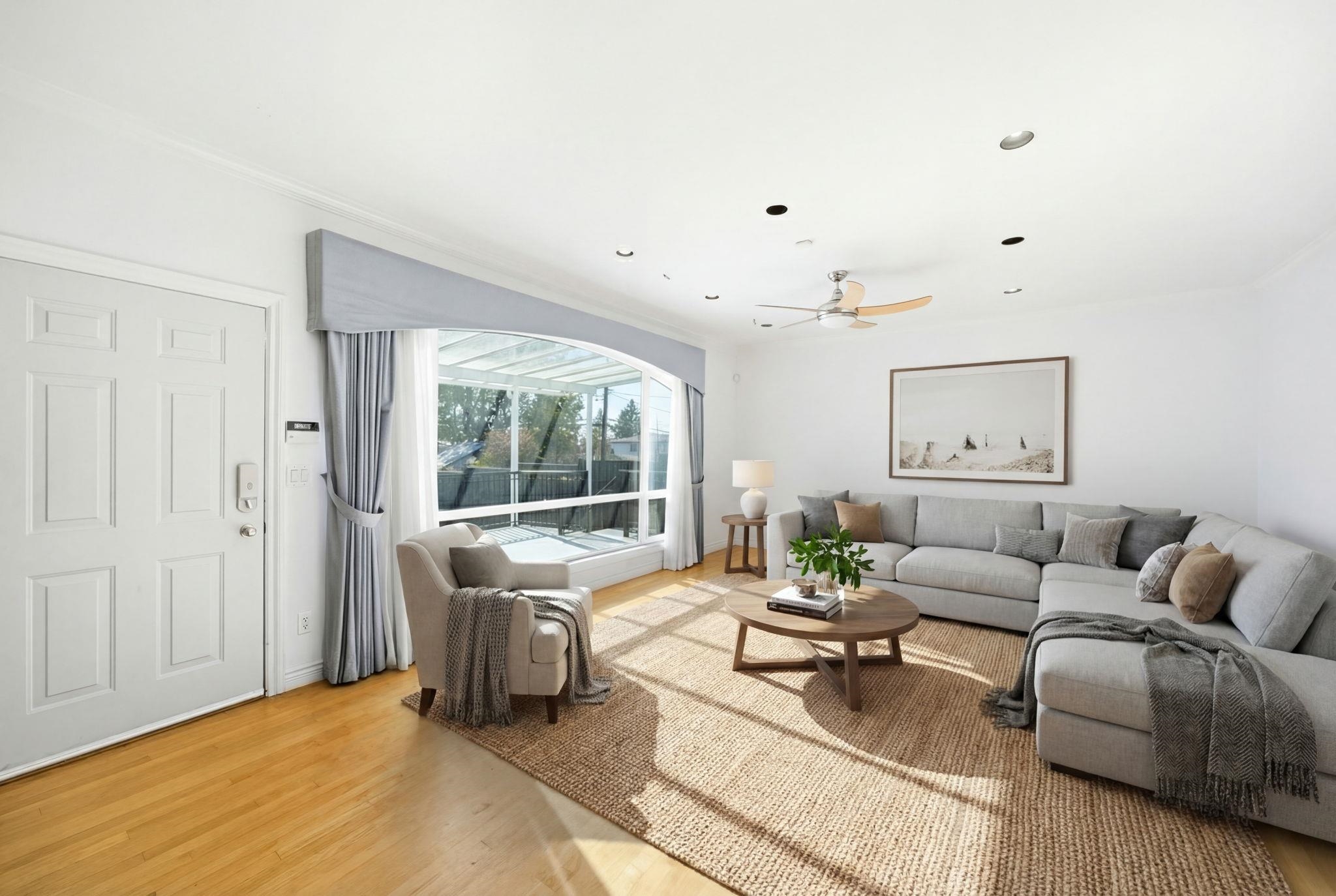 Additional image 6 of 213 28th Street W, North Vancouver, BC, V7N 2H9