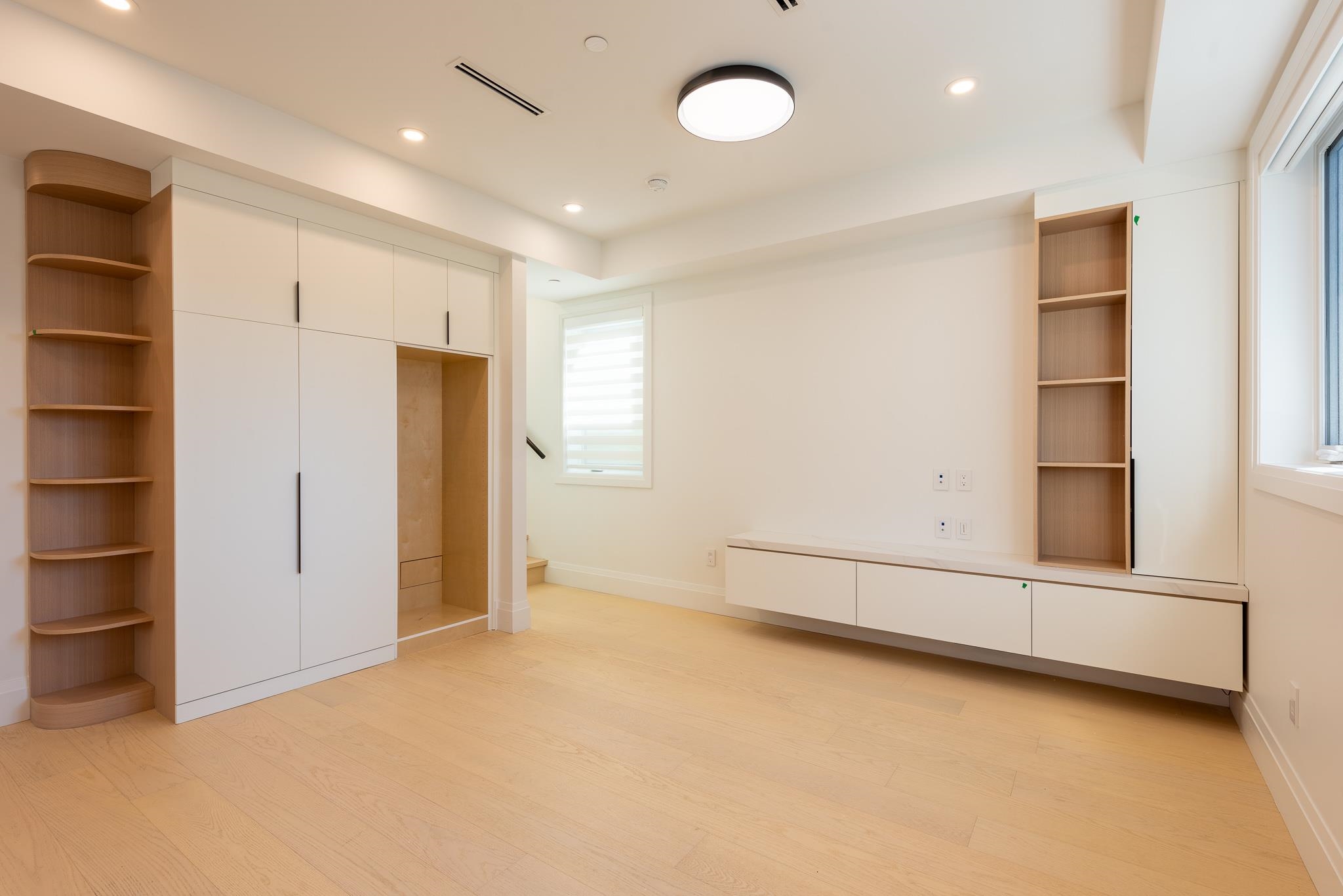 Additional image 6 of 2890 Grant Street, Vancouver, BC, V5K 4C8