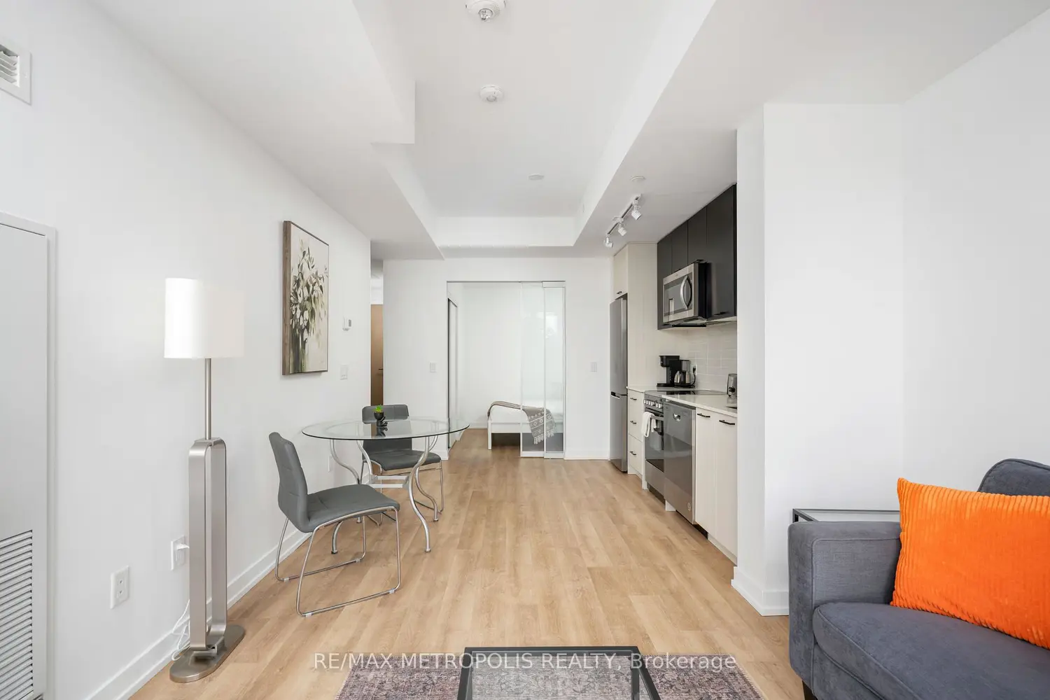 Additional image 6 of 2300 St Clair Avenue 407