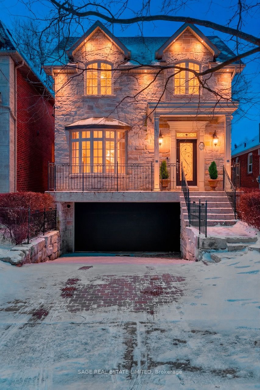 Additional image 3 of 19 Carmichael Avenue, Toronto, ON, M5M 2W5