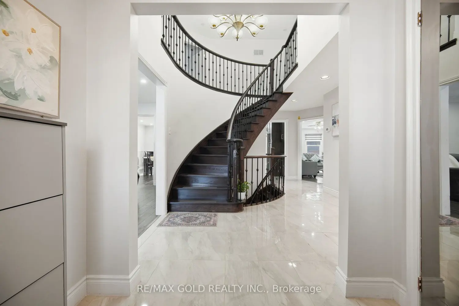 Additional image 2 of 6 New London Court