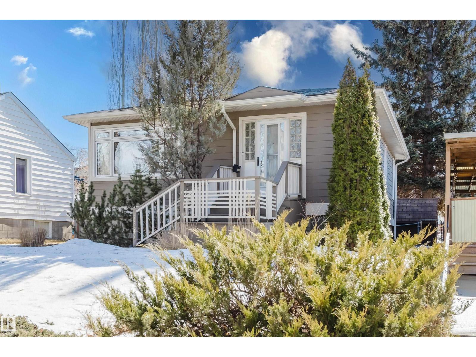10643 66 Avenue NW, Edmonton, AB, T6H1X5