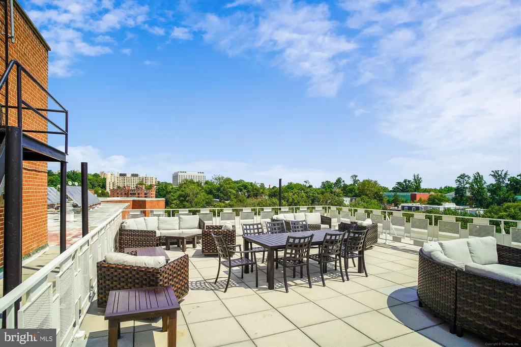 Additional image 17 of 4000 Tunlaw Road NW Unit 611, Washington, DC 20007