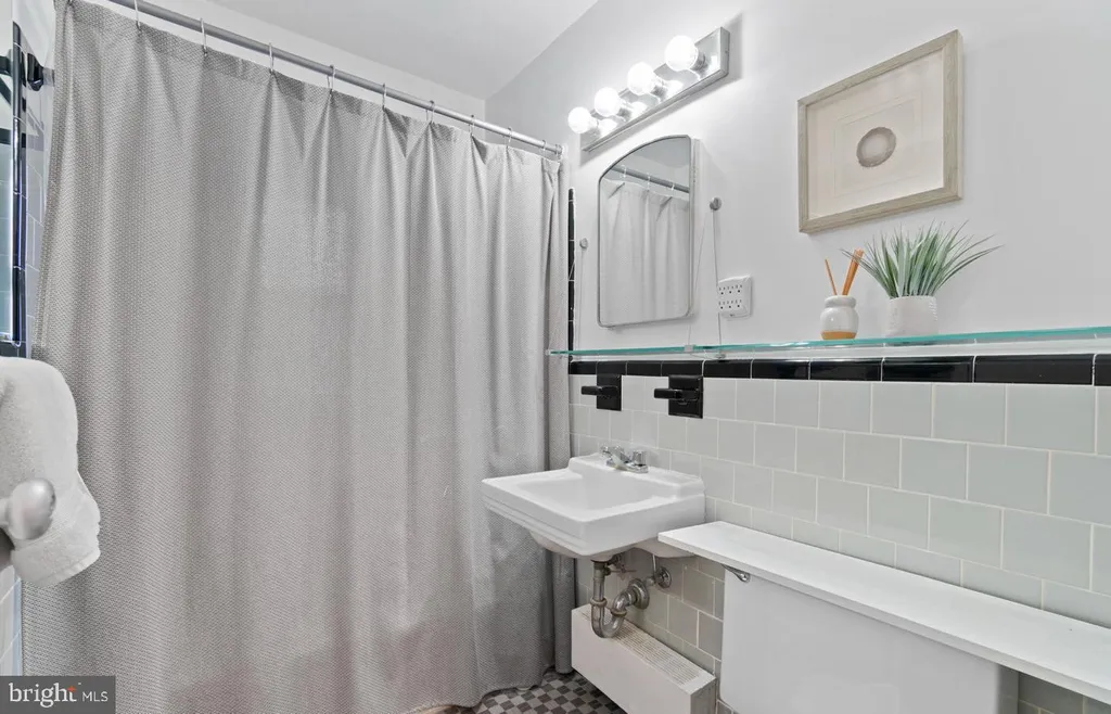 Additional image 9 of 4100 W Street NW Unit 410, Washington, DC 20007