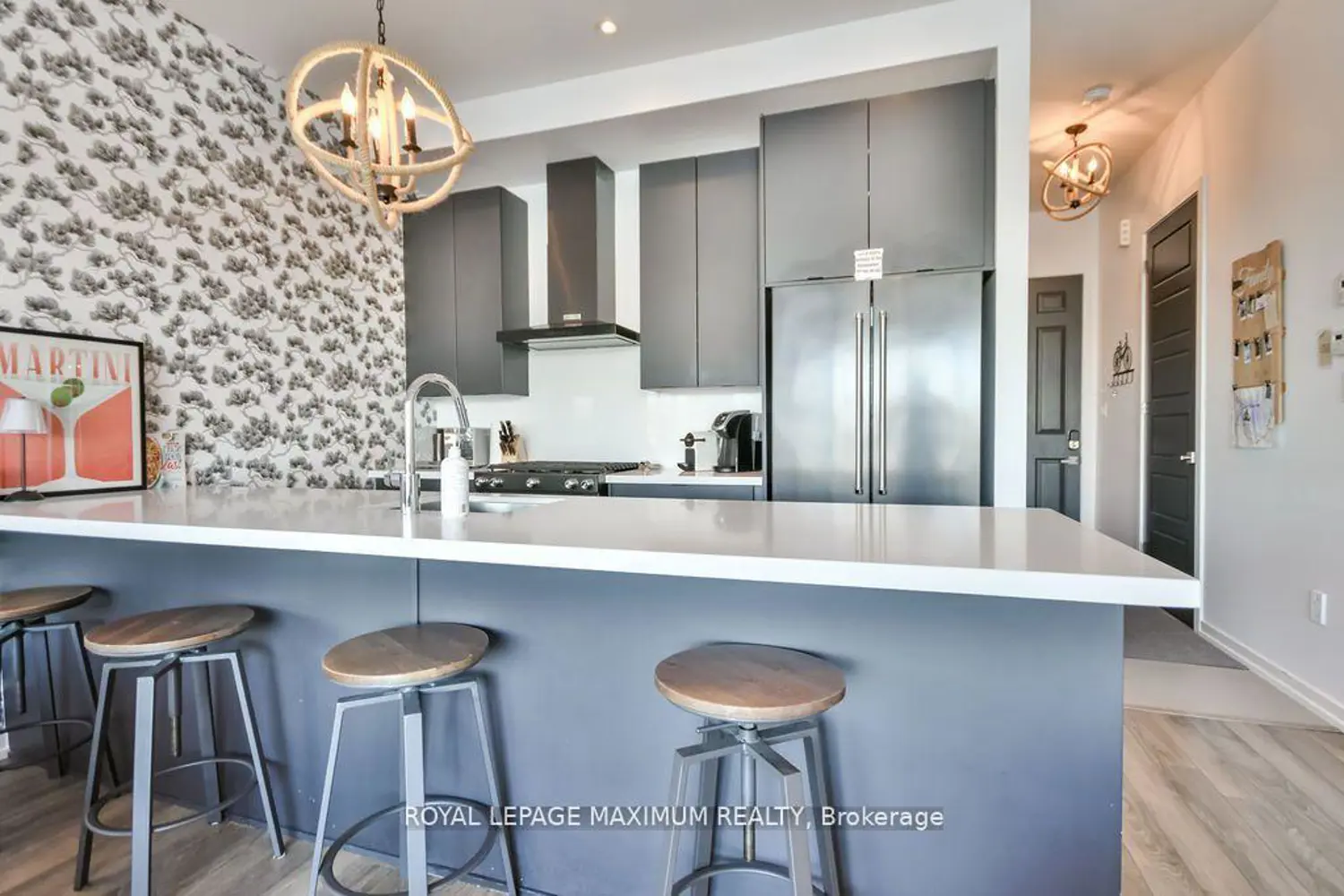 Additional image 8 of 3527 Riva Avenue