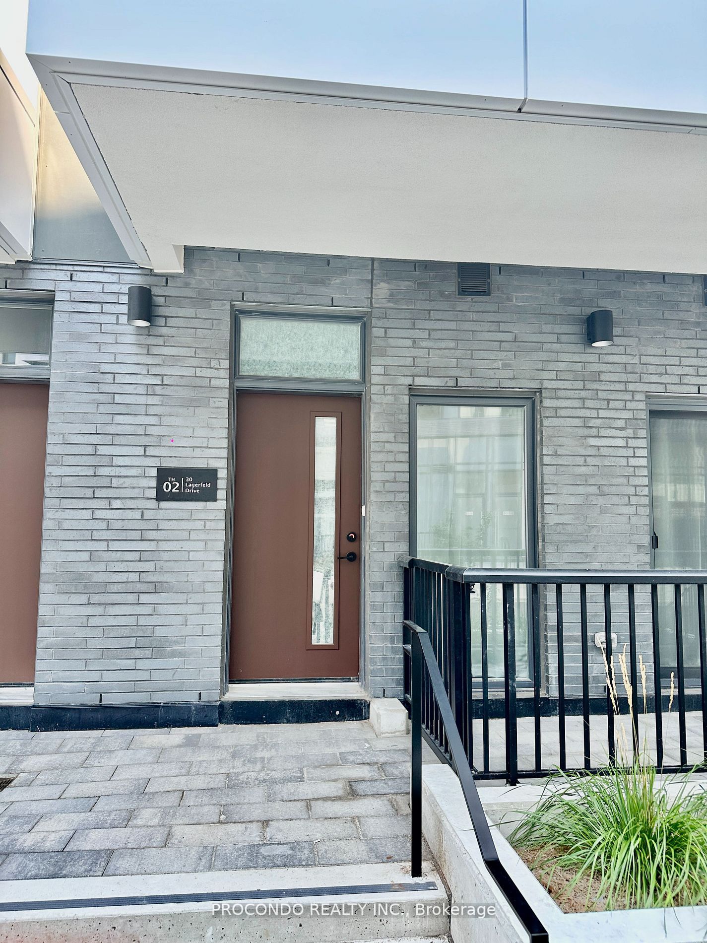 Additional image 2 of Th02-30 Lagerfeld Drive, Brampton, ON, L7A 5L5