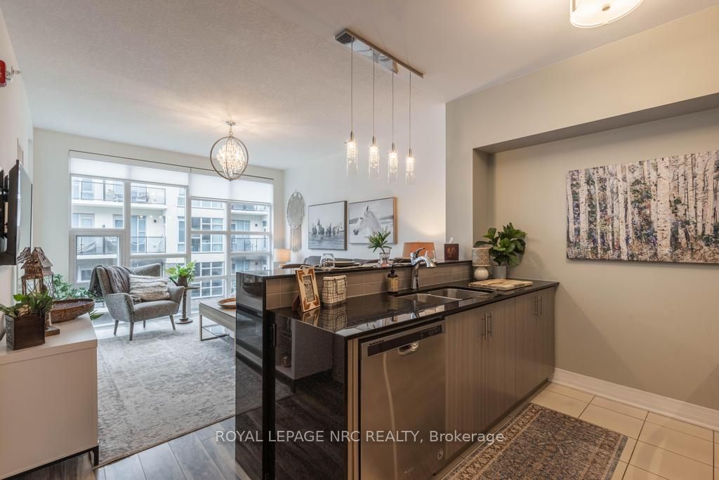 Additional image 5 of 412-10 Concord Place, Grimsby, ON, L3M 0G6