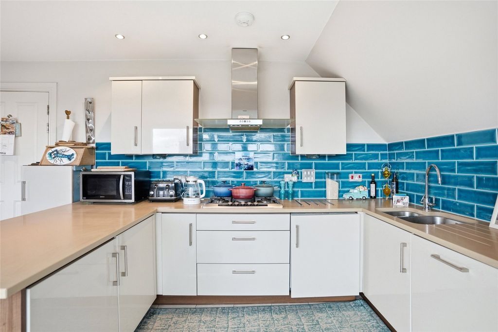 Additional image 6 of 3 bed flat for saleWinton Drive, Glasgow, Glasgow City G12