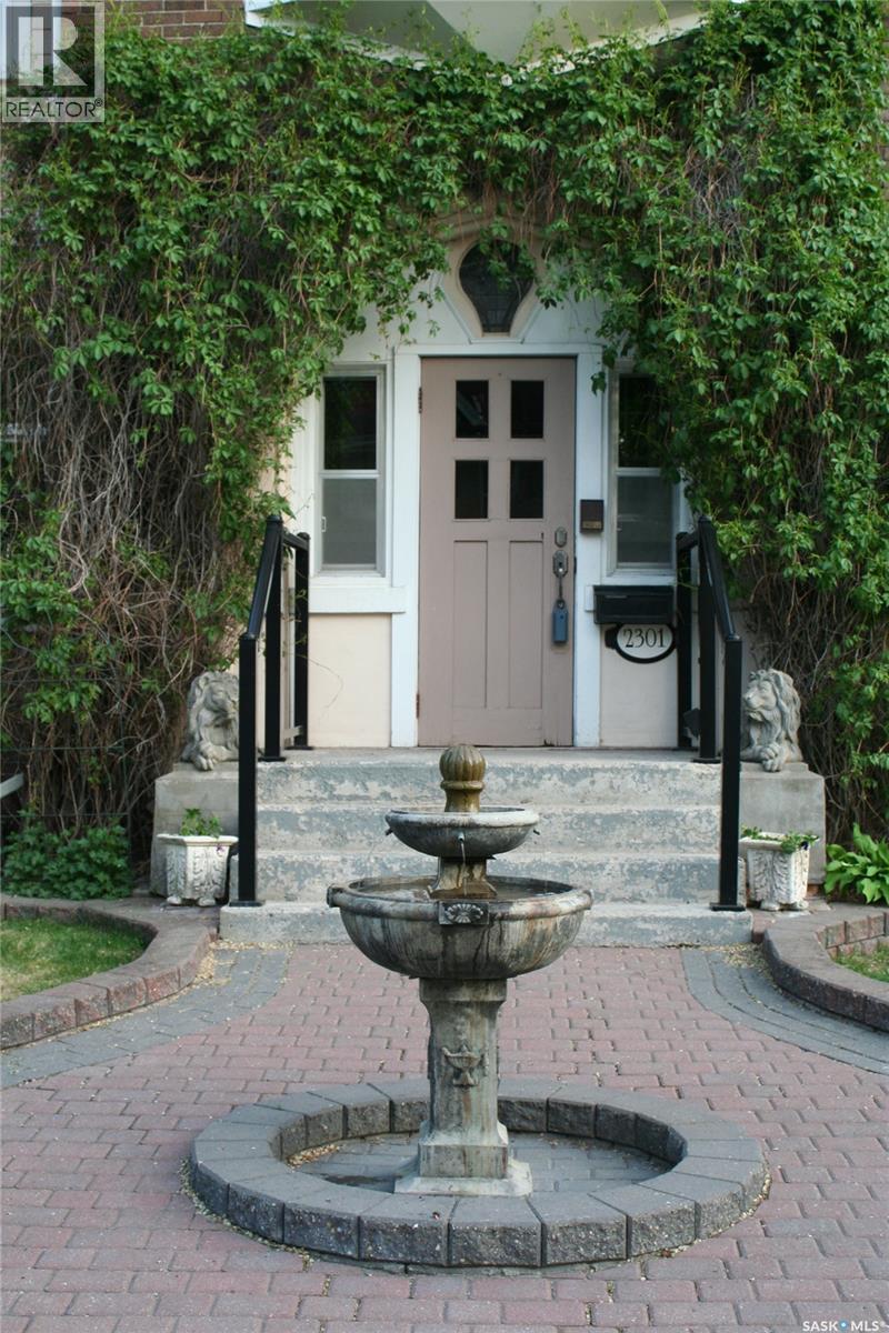 Additional image 2 of 2301 15th Avenue, Regina, SK, S4P1A3