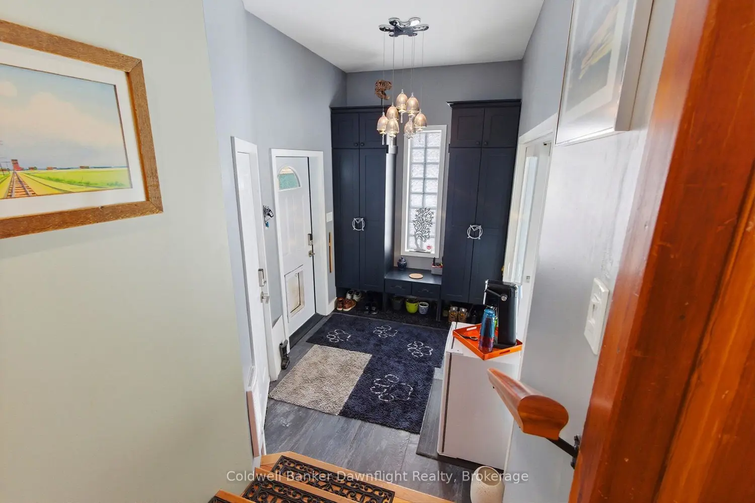 425 William Street photo 3