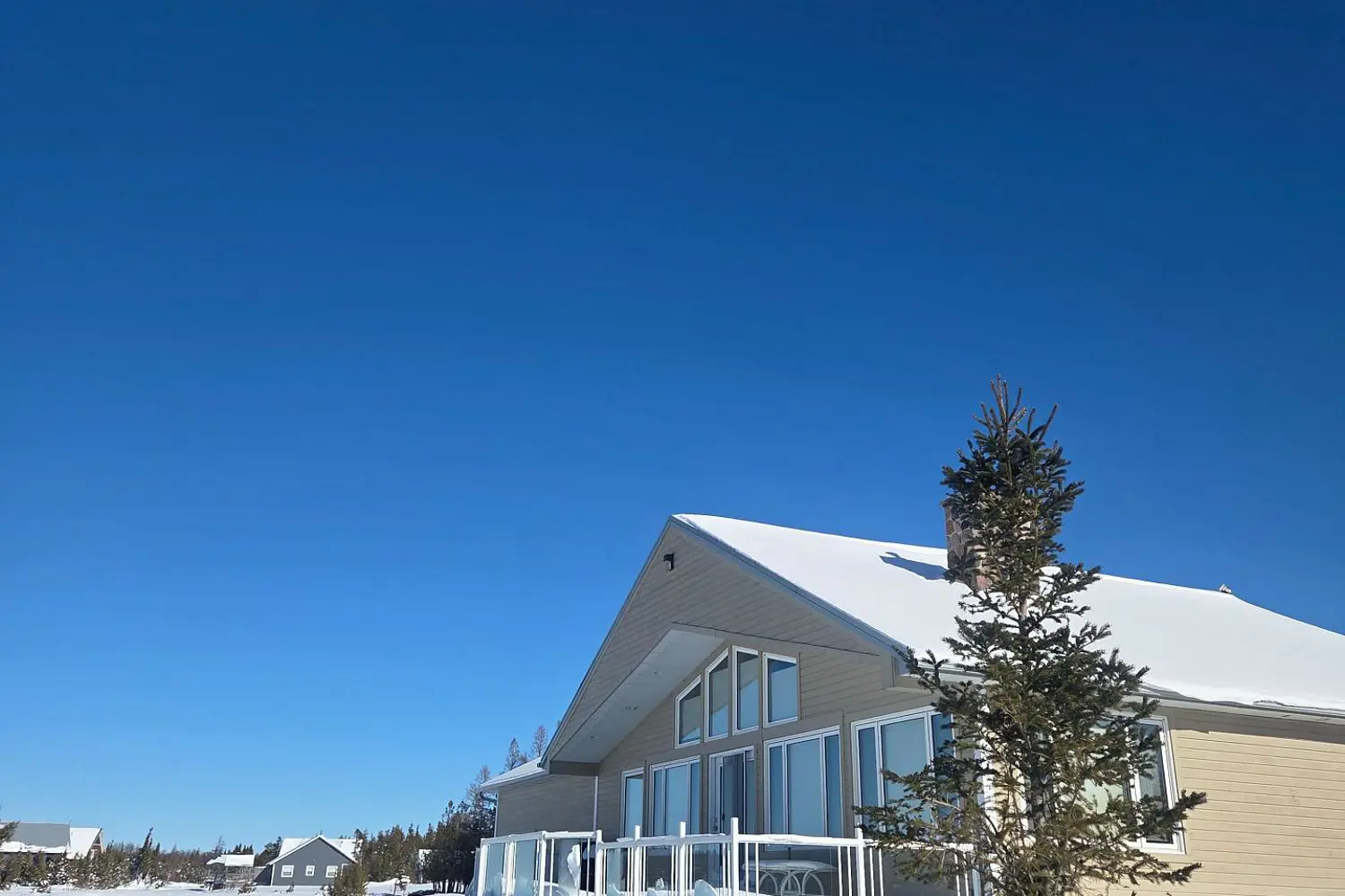 Additional image 11 of 64 Baise Avenue