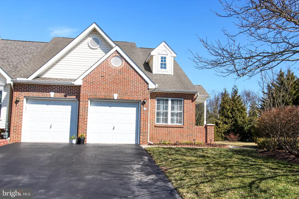 Additional image 3 of 425 E Red Lion Drive, Bear, DE 19701