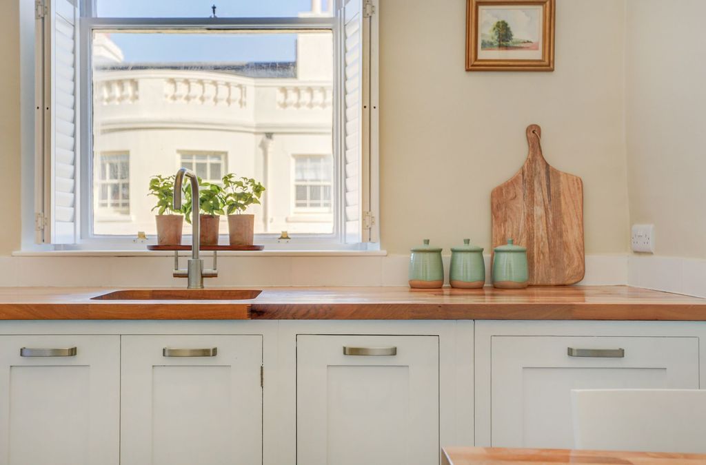 Additional image 16 of 2 bed flat for saleAdelaide Crescent, Hove BN3