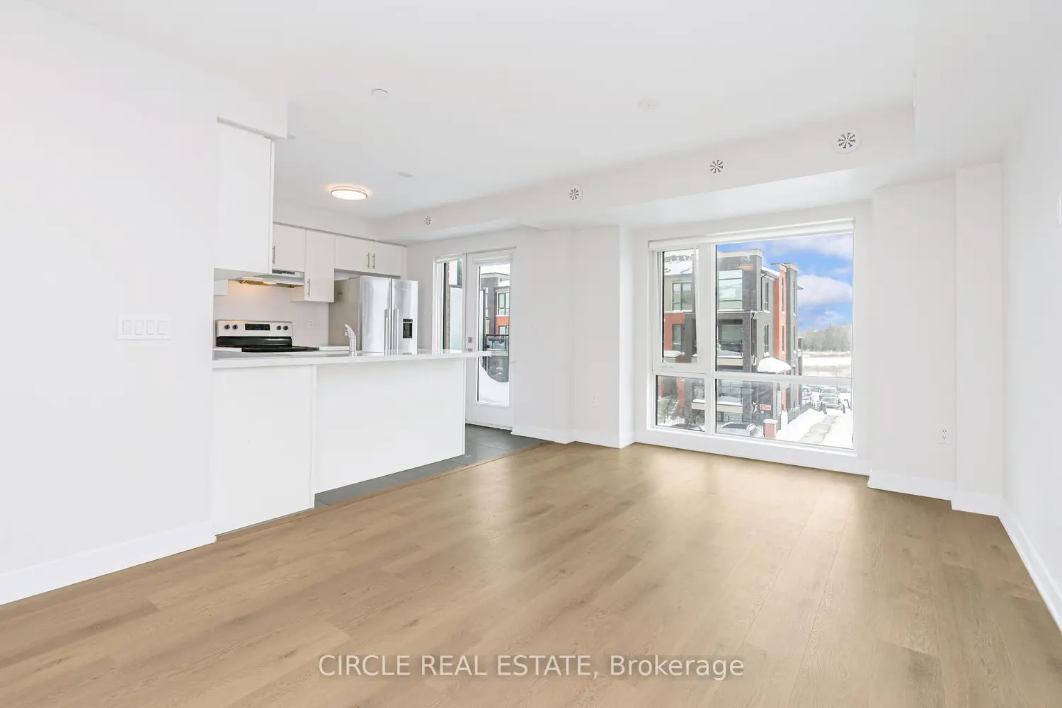 Additional image 8 of 195 Veterans Drive 3