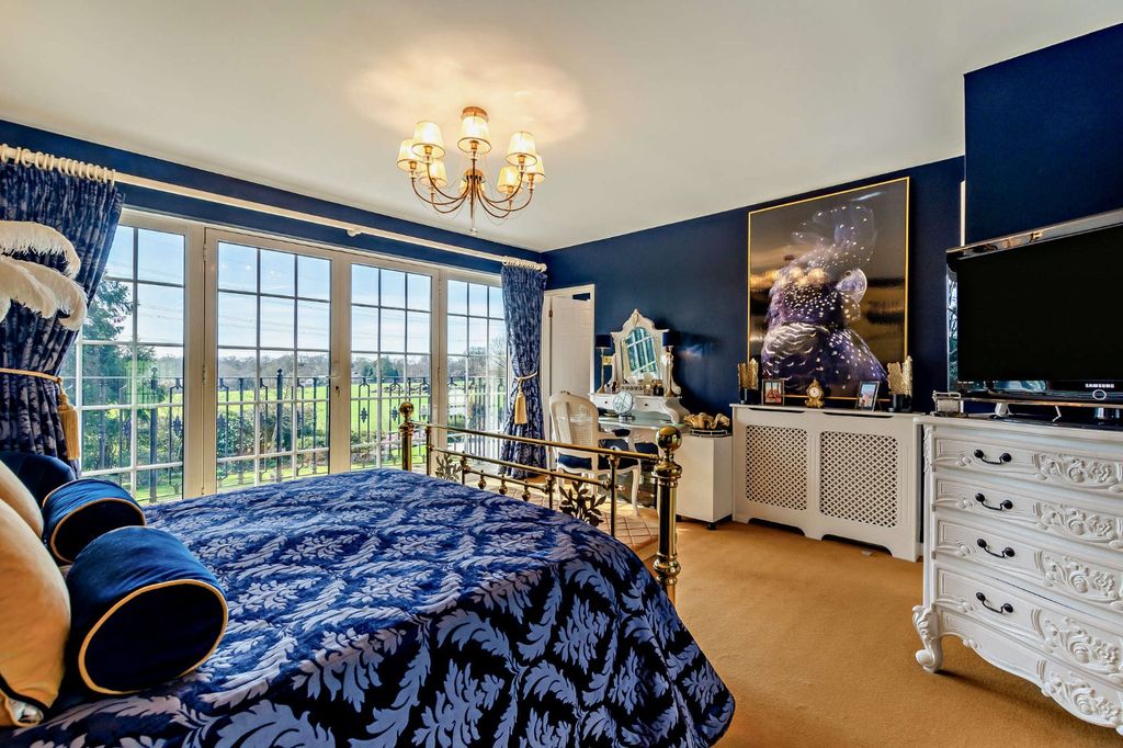 Additional image 10 of 7 bed detached house for saleClearwater Lane, Haywards Heath, West Sussex RH16
