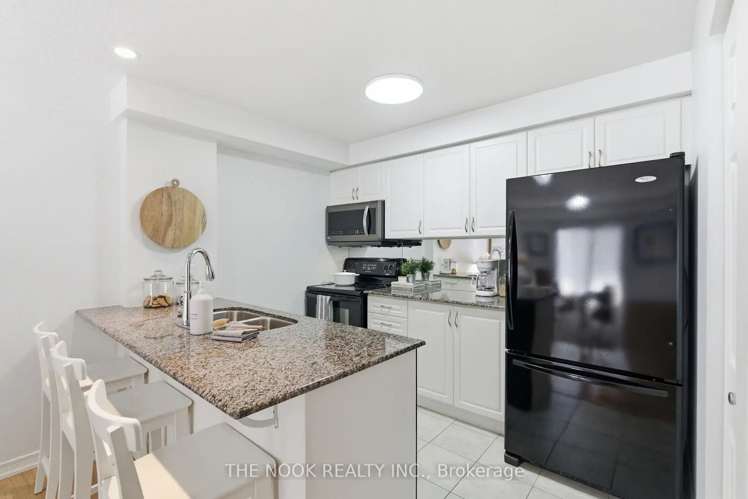 Additional image 3 of 61 Clarington Boulevard 308