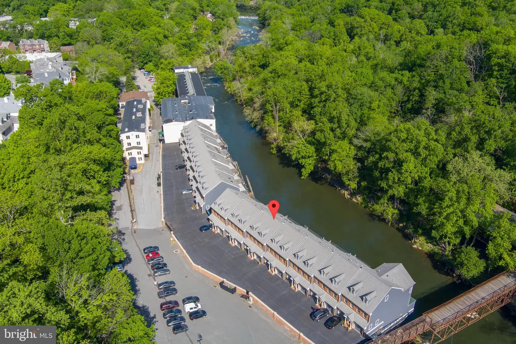 Primary image of 118 Bancroft Mills Road, Wilmington, DE 19806