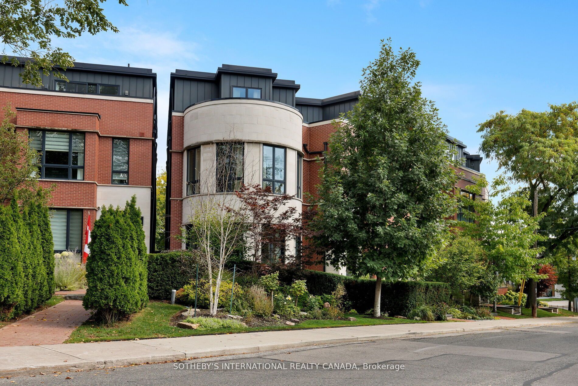 7 Thurloe Avenue, Toronto, ON, M4S 0B4