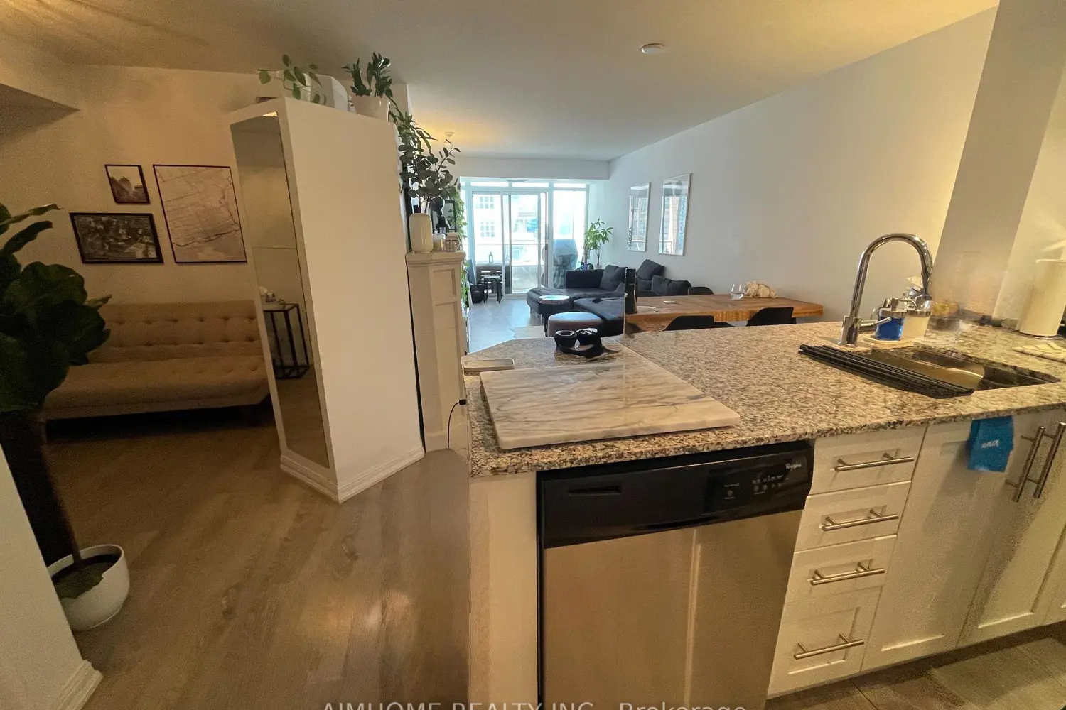 Additional image 2 of 85 East Liberty Street 907