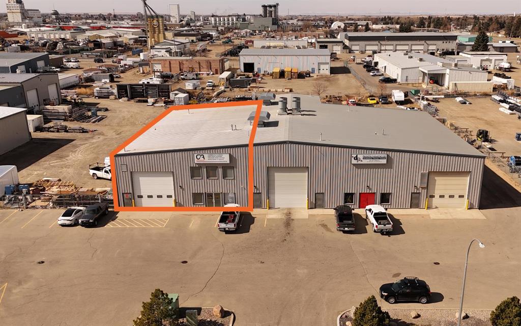 332 36 Street N, Lethbridge, AB, T1H 3Z7