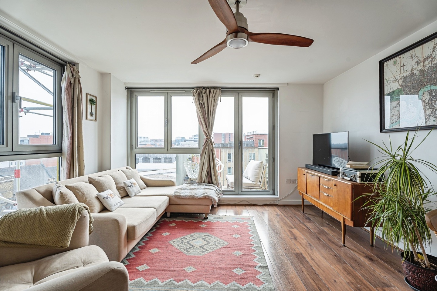 2 Bed Flat, Eden Grove, N7, N1 7GU