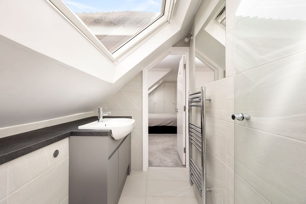 Additional image 9 of 4 bed detached house for saleBenett Drive, Hove BN3
