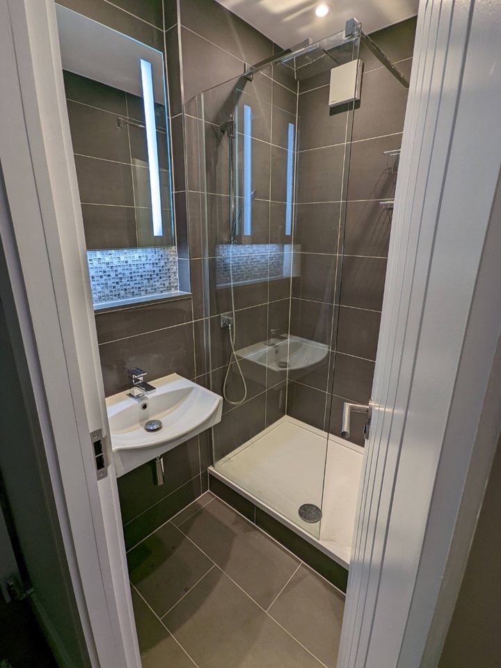 Additional image 6 of 3 Bed Flat, Browning Street, SE17, N1 7GU