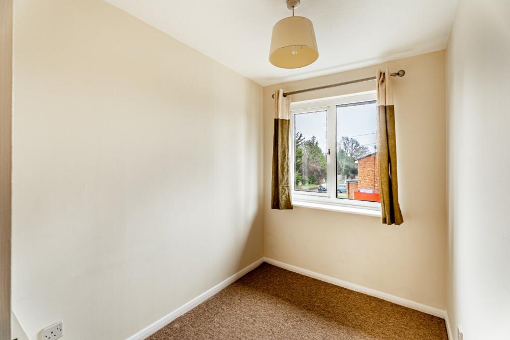 Additional image 11 of Pinewood Close, St. Albans, Hertfordshire, AL4