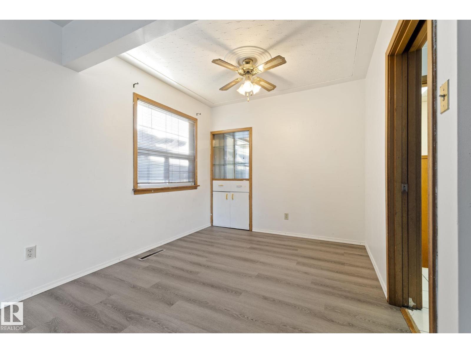 Additional image 3 of 12023 137 Avenue NW, Edmonton, AB, T5E1Z7