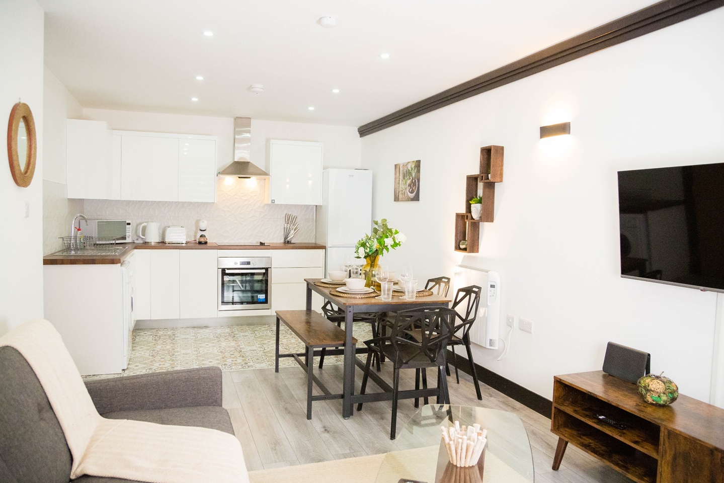 Additional image 2 of 3 Bed Flat, Old Trafford, M16, N1 7GU