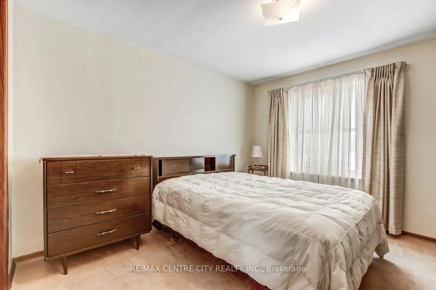 Additional image 10 of 18 Porter Place