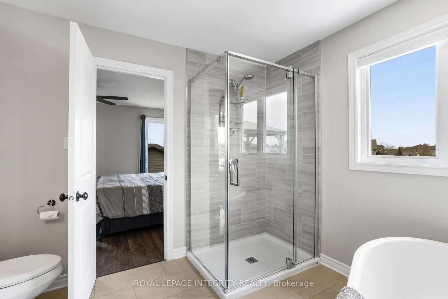 Additional image 12 of 251 Rue Des Violettes Street