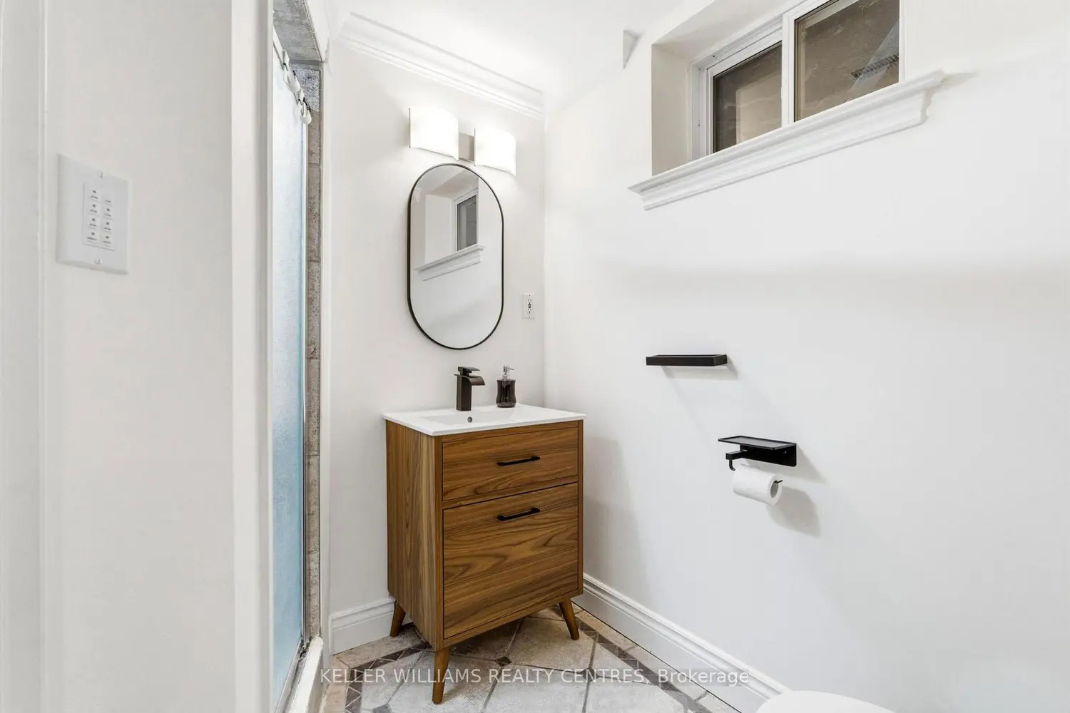 Additional image 18 of 122A Neville Park Boulevard